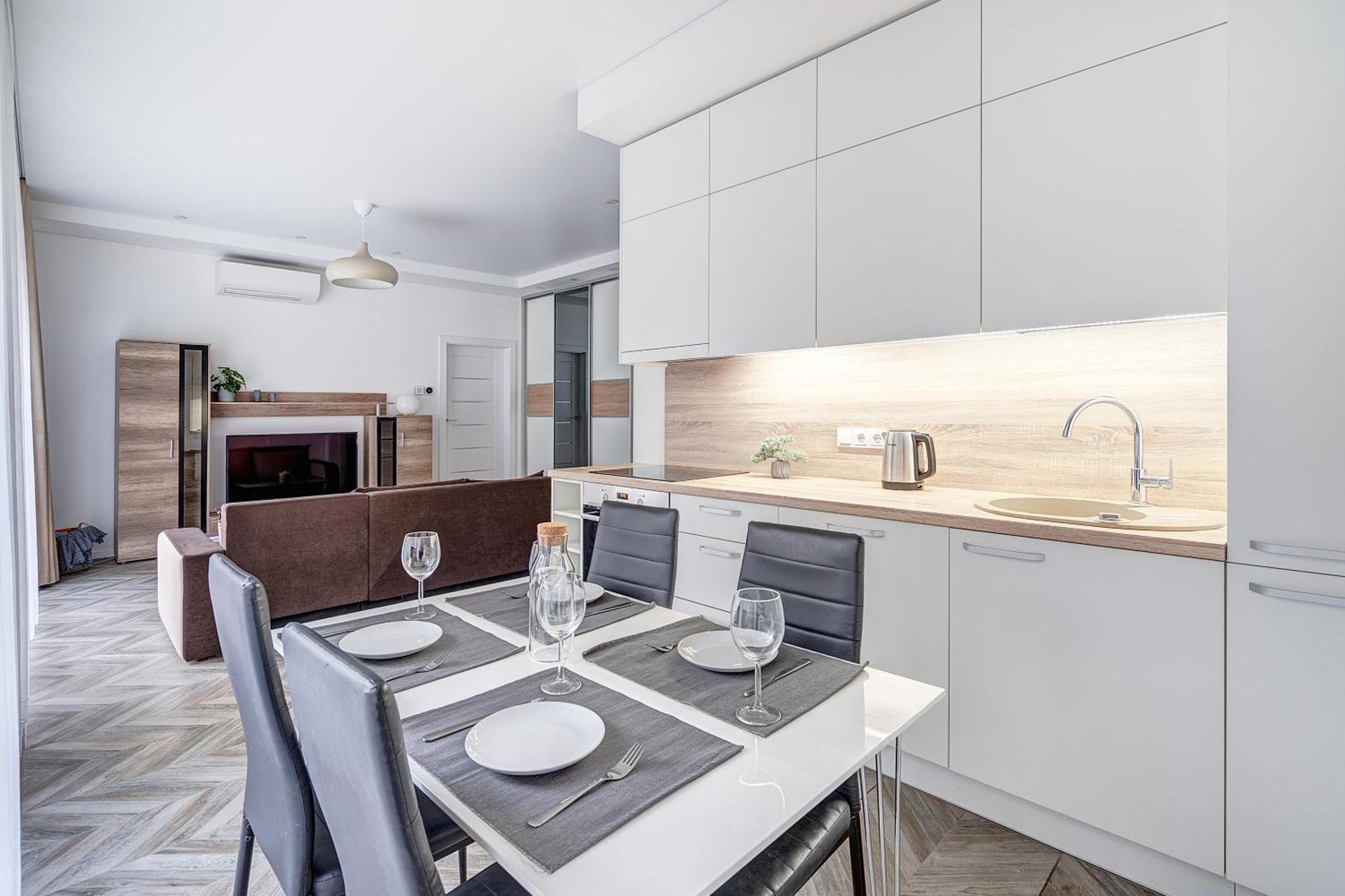 Cohost I New Basteja Life Apartments W-Garage Prkg & Self Check-In Vilnius Room photo